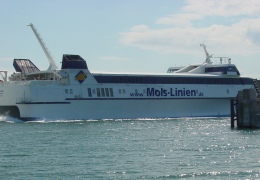 Mai Mols ved Odden havn 20. juni 2009