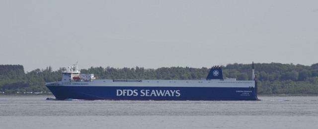 Corona Seaways ved Ålsgårde 24. maj 2013