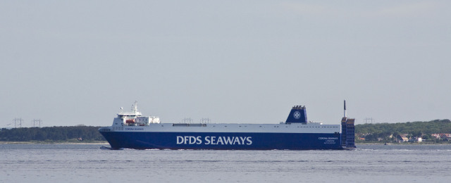 Corona Seaways ved Ålsgårde 24. maj 2013