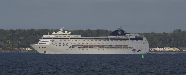 MSC Lirica