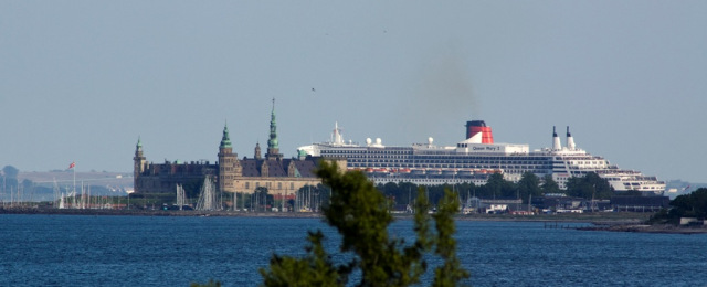 Queen Mary 2