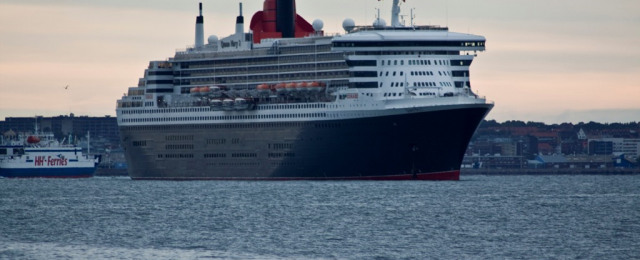 Queen Mary 2