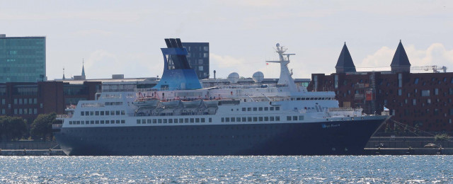 Saga Pearl II - 1. september 2014